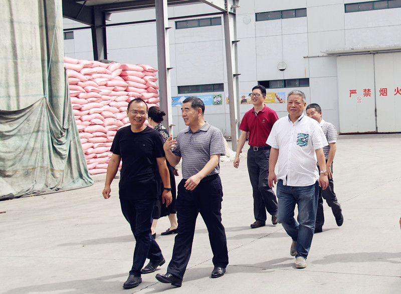 省社副主任、省農(nóng)合聯(lián)執(zhí)委會副主任張建蒞臨臺